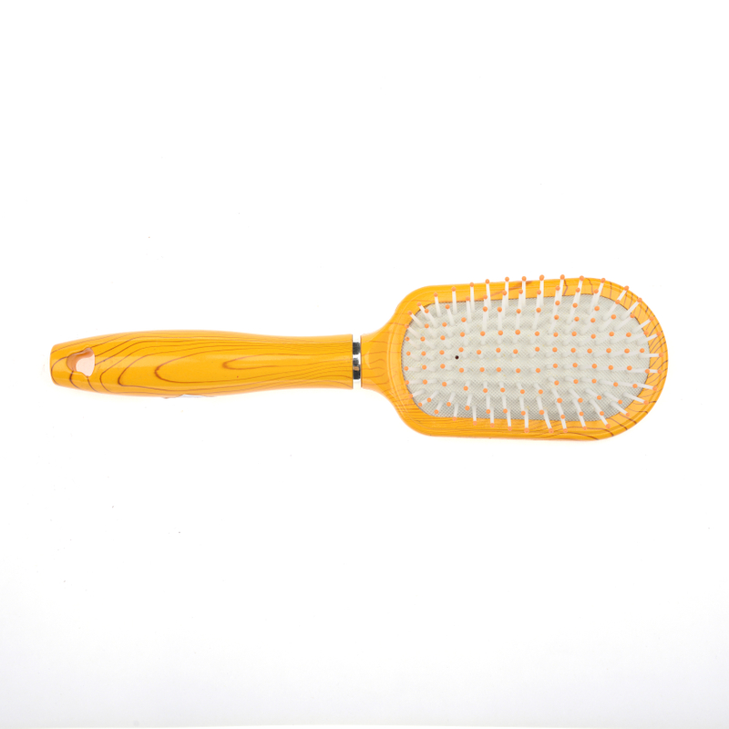 HAIR BRUSH