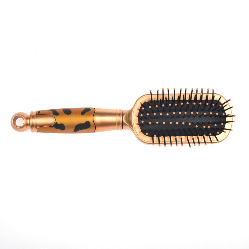 HAIR BRUSH